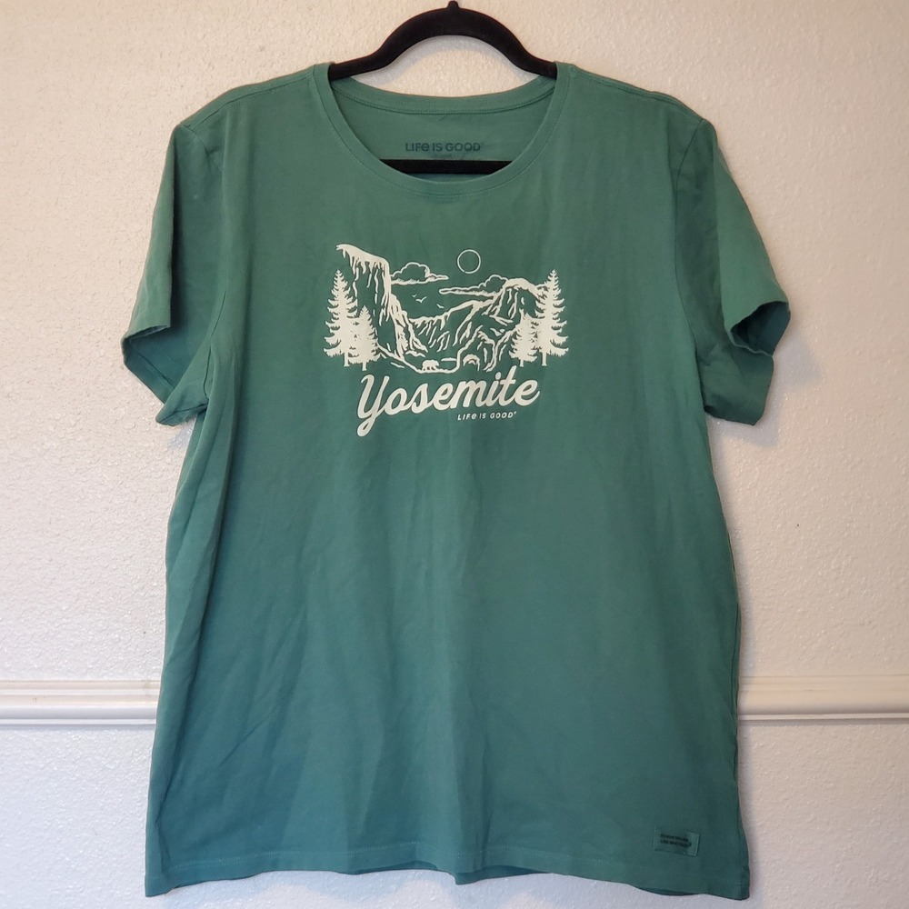 Life is Good Womens Crusher Tee Yosemite National Park Graphic T-Shirt Green XL